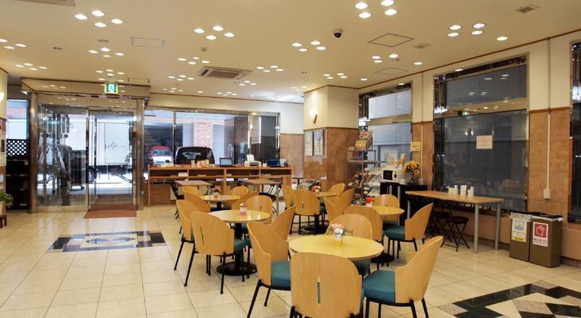 Toyoko Inn Hokkaido Sapporo-Eki Minami-Guchi Exterior foto